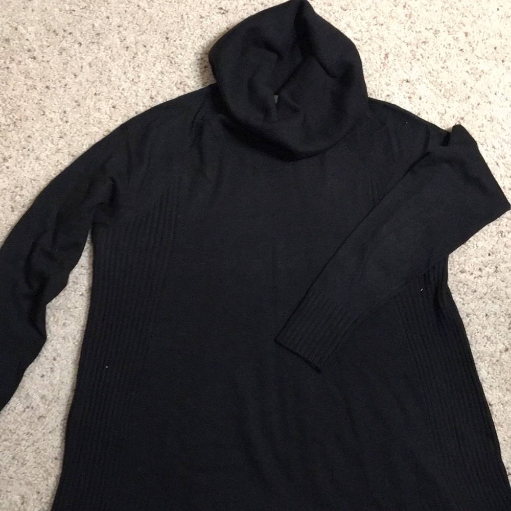 LOFT turtleneck sweater